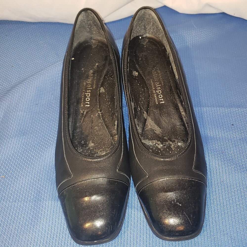 Women's Natural Sport Classic Pump, Black, 8M US